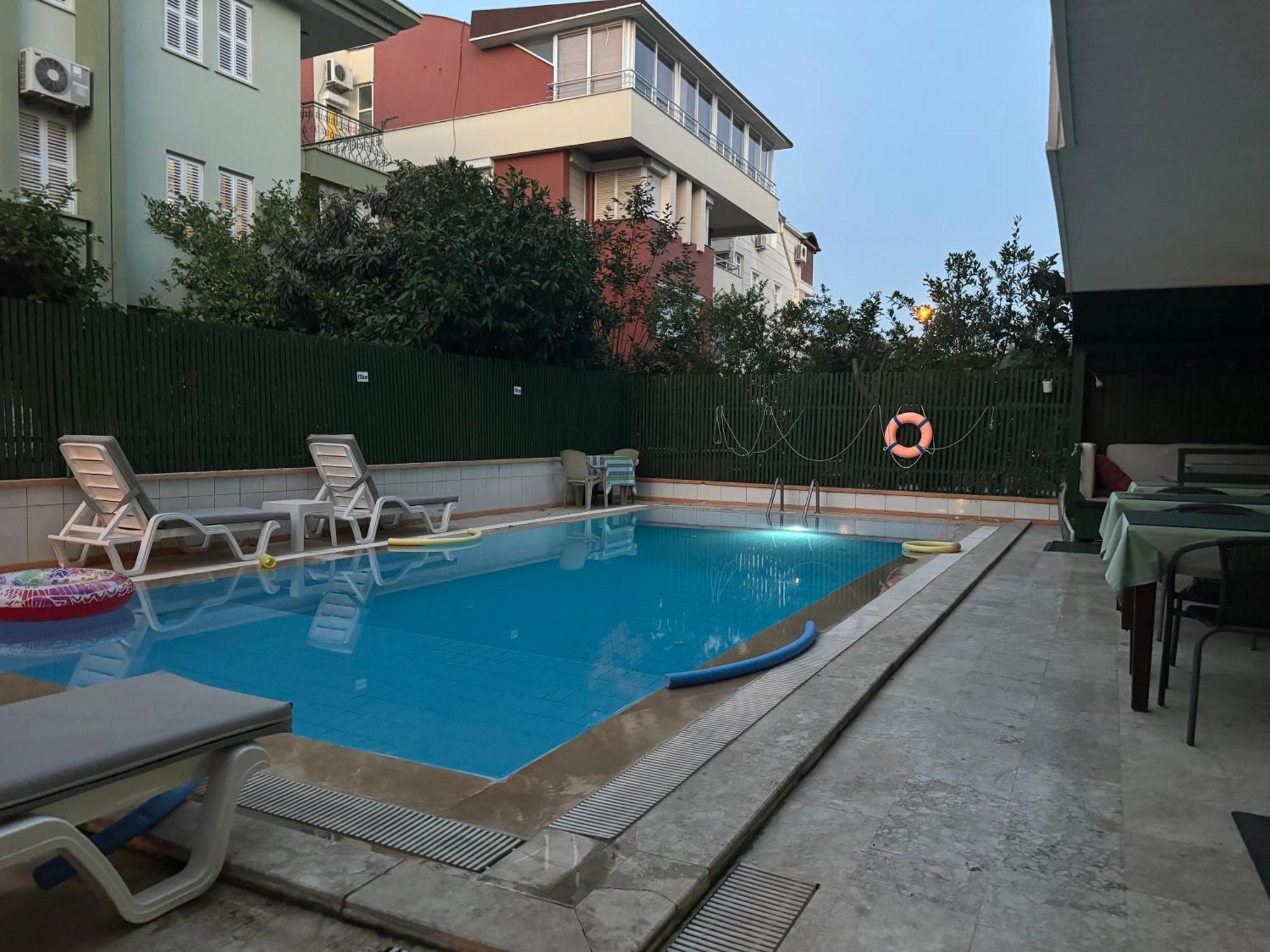 אנטליה Meltem Otel מראה חיצוני תמונה